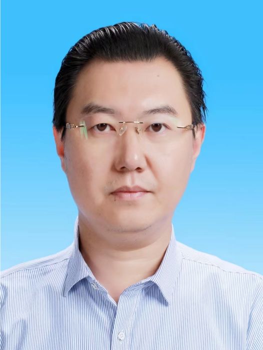 張俊峰(山東省淄博市博山區衛生健康局黨組成員,區疾病預防控制中心黨支部書記、主任) 張俊峰(山東省淄博市博山區衛生健康局黨組成員,區疾病預防控制中心黨支部書記、主任)