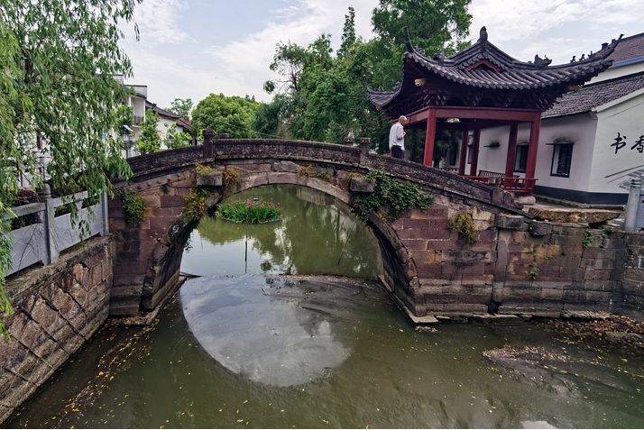 萬善橋(德清縣新安鎮舍北村橋樑) 萬善橋(德清縣新安鎮舍北村橋樑)