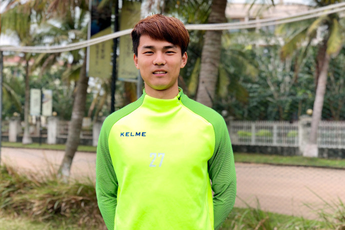 沈童(中國足球運動員) 沈童(中國足球運動員)