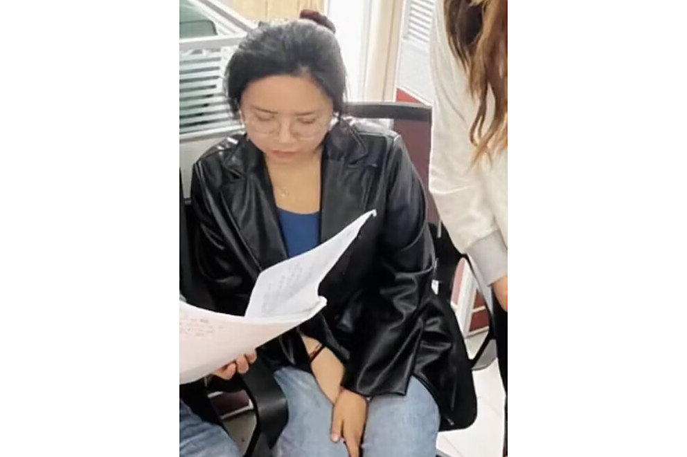 王萬里(江蘇大學文學院學生會主席團成員) 王萬里(江蘇大學文學院學生會主席團成員)