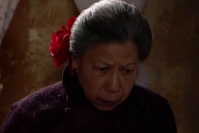 何芳(抗戰劇《巾幗梟雄之諜血長天》中的角色)
