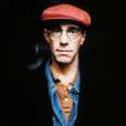 德里克·賈曼(Derek Jarman) 德里克·賈曼(Derek Jarman)