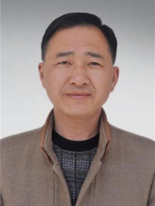 劉德軍(安徽省天長市委教育體育工作委員會委員、市教育體育局副局長) 劉德軍(安徽省天長市委教育體育工作委員會委員、市教育體育局副局長)