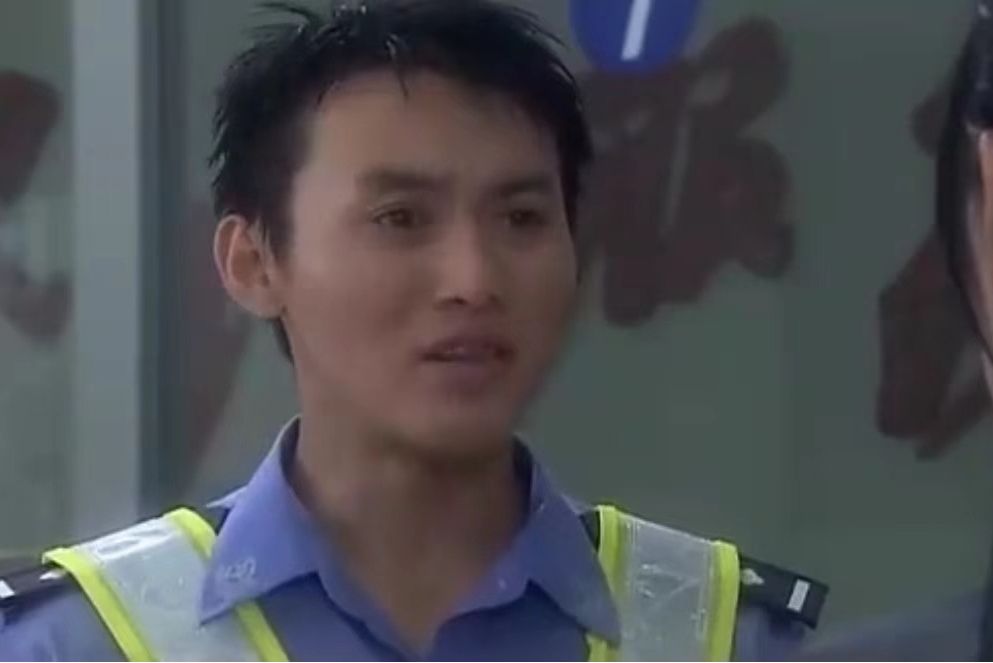 耿強(當代都市劇《好想回家》中的角色) 耿強(當代都市劇《好想回家》中的角色)