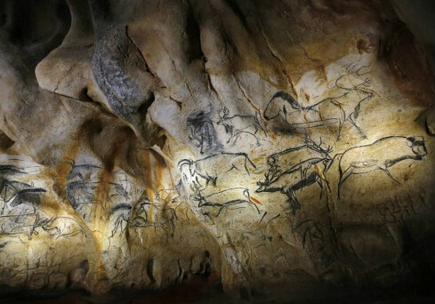 法國3.6萬年前史前洞穴壁畫複製品曝光