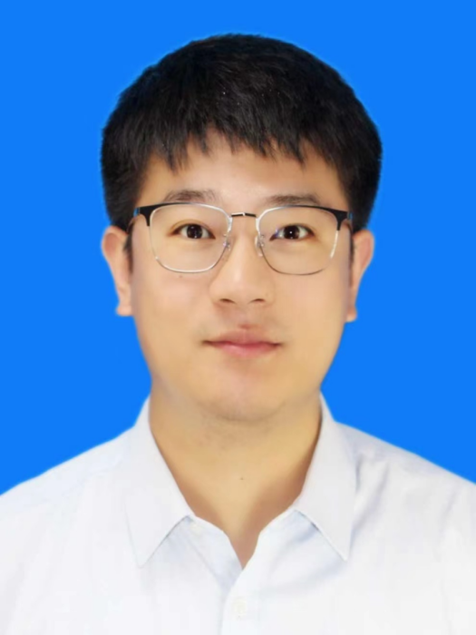 王炎(江西省九江市彭澤縣龍城鎮黨委委員、副鎮長) 王炎(江西省九江市彭澤縣龍城鎮黨委委員、副鎮長)
