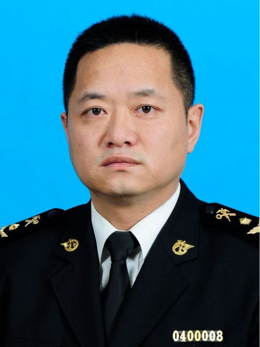 曹雷(中華人民共和國海關總署廣東分署黨委委員、黨委紀檢組組長) 曹雷(中華人民共和國海關總署廣東分署黨委委員、黨委紀檢組組長)