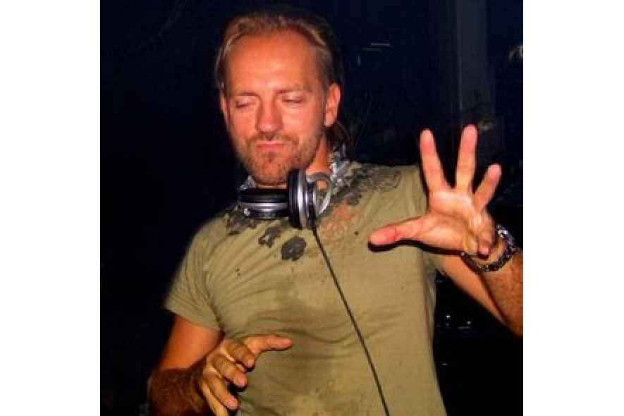 Sven Vaeth Sven Vaeth