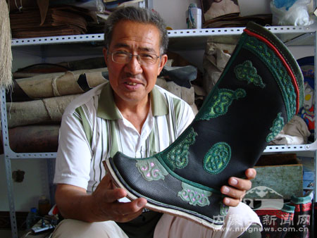 吳潤達做的蒙古靴