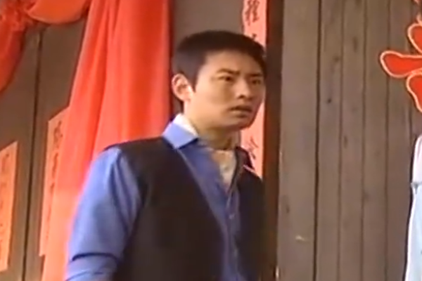 邵群(年代愛情劇《寧為女人》中的角色) 邵群(年代愛情劇《寧為女人》中的角色)