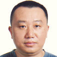 朱玉祥(《特別關注》雜誌社社長、總編輯) 朱玉祥(《特別關注》雜誌社社長、總編輯)