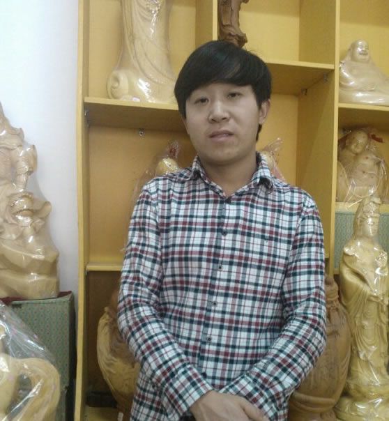 何廷福 何廷福