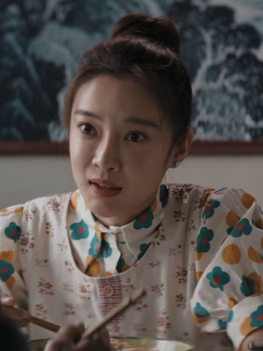 劉思佳(都市題材網路電影《二龍湖往事:黃金劫》中的角色) 劉思佳(都市題材網路電影《二龍湖往事:黃金劫》中的角色)