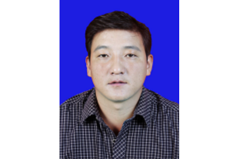 楊雄(四川省甘孜藏族自治州道孚縣水利局副局長) 楊雄(四川省甘孜藏族自治州道孚縣水利局副局長)