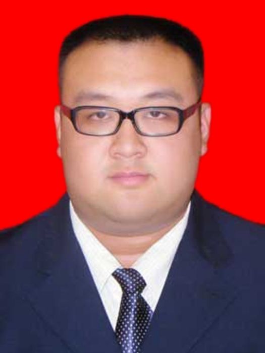 劉振宇(湖南省郴州市蘇仙區委農村工作區委農村工作領導小組辦公室副主任,區農業農村局黨組成員、副局長) 劉振宇(湖南省郴州市蘇仙區委農村工作區委農村工作領導小組辦公室副主任,區農業農村局黨組成員、副局長)