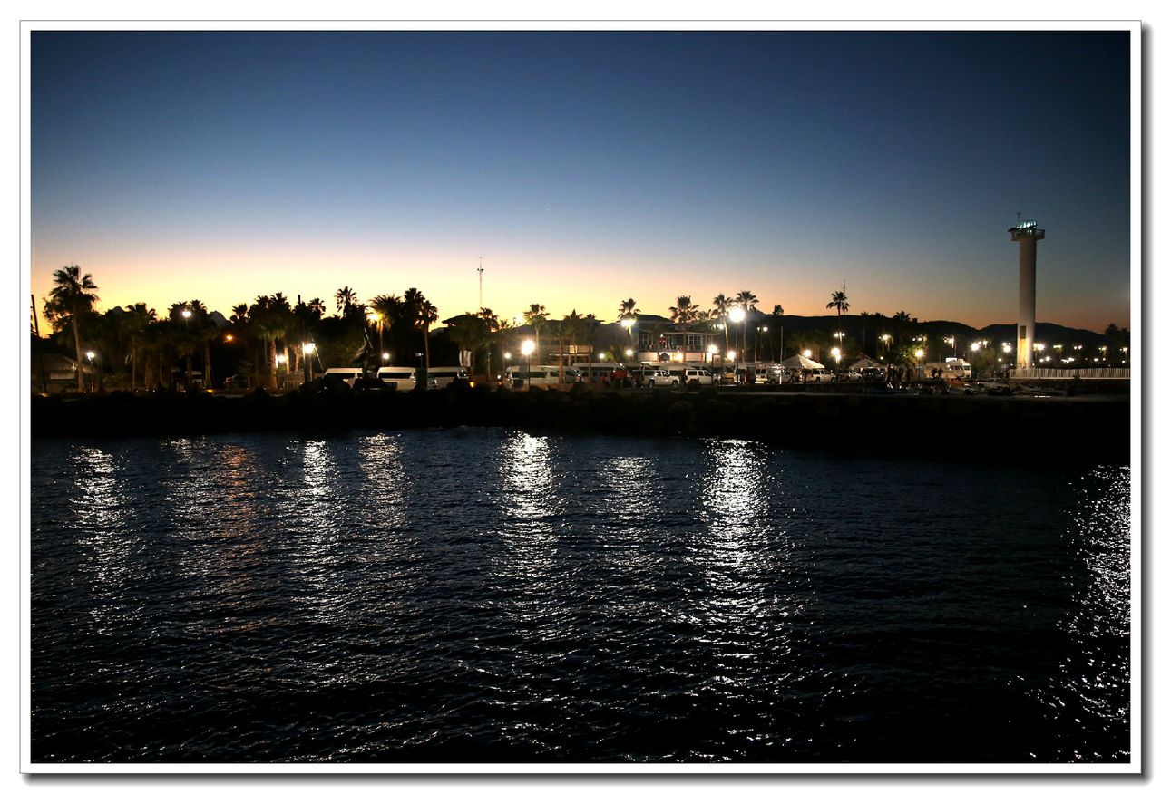 南下加州海濱夜景