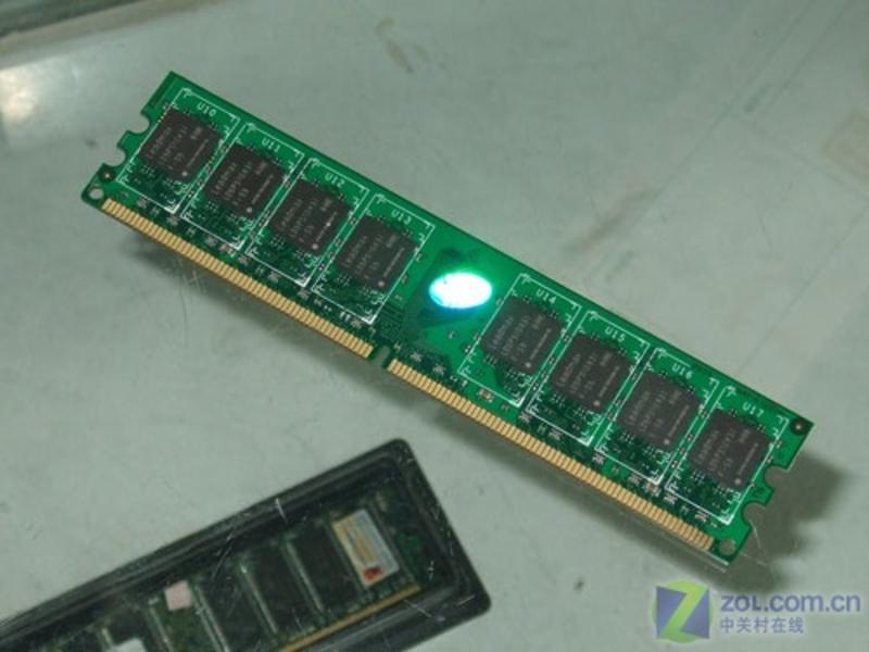 超勝2GB DDR2 800 超勝2GB DDR2 800