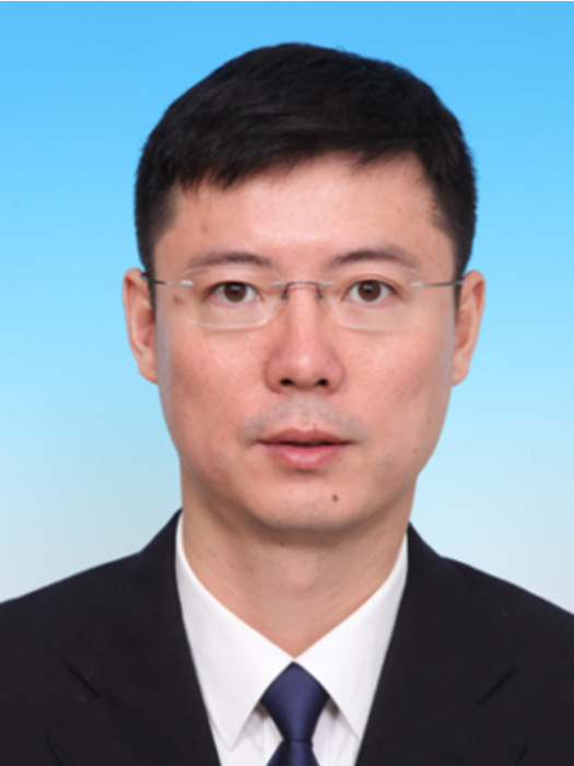 夏鵬(北京市海淀區人民檢察院黨組成員、副檢察長、檢察委員會委員、檢察員,三級高級檢察官) 夏鵬(北京市海淀區人民檢察院黨組成員、副檢察長、檢察委員會委員、檢察員,三級高級檢察官)