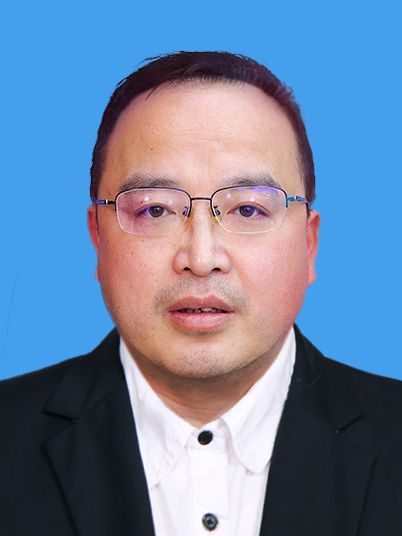 王柏林(重慶市巫山縣政協副主席,縣財政局黨組書記、局長) 王柏林(重慶市巫山縣政協副主席,縣財政局黨組書記、局長)