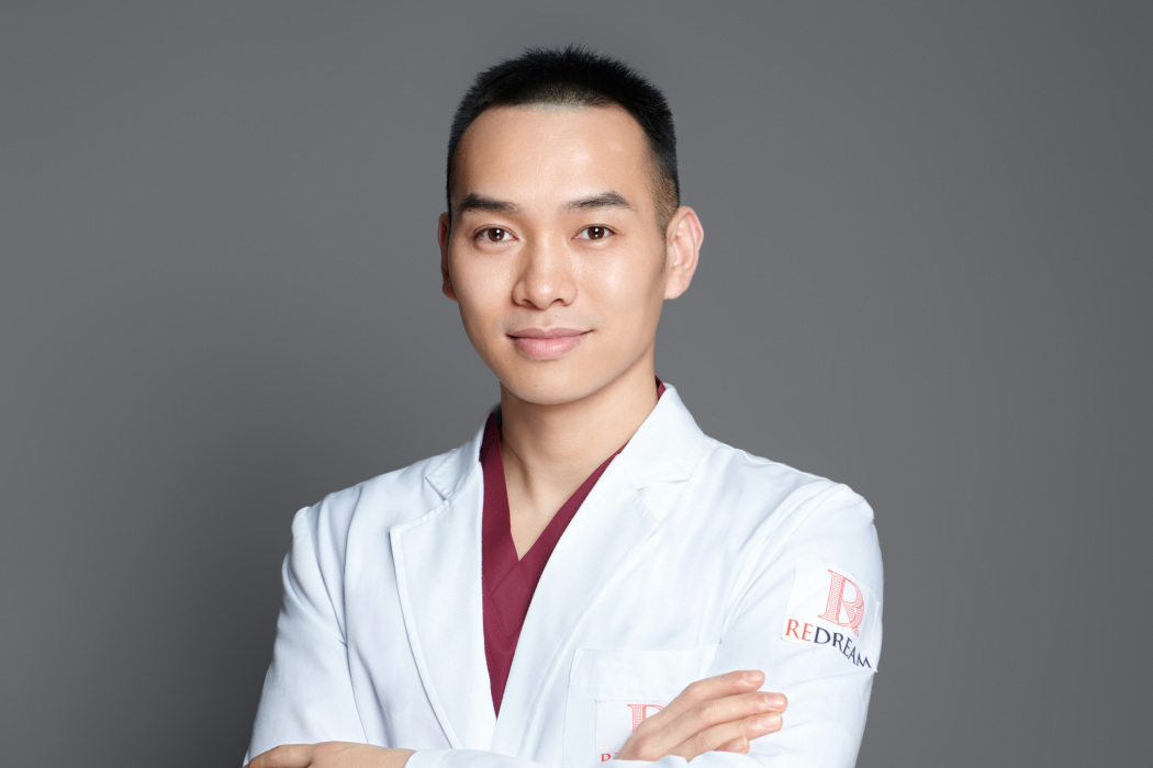 蔣盛林(上海薇琳醫療美容醫院執業醫師) 蔣盛林(上海薇琳醫療美容醫院執業醫師)