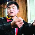 江林生(網路紅人:雨披哥) 江林生(網路紅人:雨披哥)