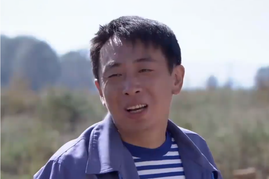 杜兵(電視劇《櫻桃紅之袖珍媽媽》中的人物) 杜兵(電視劇《櫻桃紅之袖珍媽媽》中的人物)