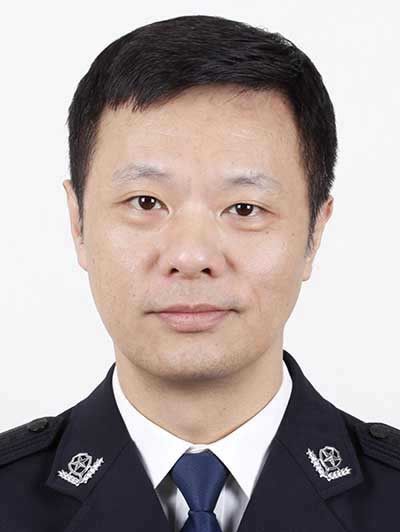 鄭麟(四川省成都市錦江區人民政府黨組成員、副區長、公安局錦江區分局黨委書記、分局長、督察長) 鄭麟(四川省成都市錦江區人民政府黨組成員、副區長、公安局錦江區分局黨委書記、分局長、督察長)