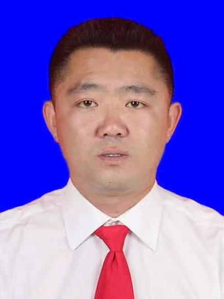 羅波(四川省甘孜藏族自治州道孚縣人力資源和社會保障局黨組成員、副局長,三級主任科員) 羅波(四川省甘孜藏族自治州道孚縣人力資源和社會保障局黨組成員、副局長,三級主任科員)