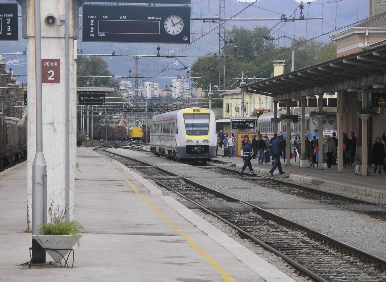 里耶卡火車站