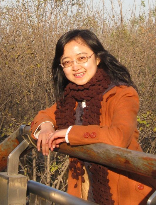 房靜(山東大學藝術學院美術系教師) 房靜(山東大學藝術學院美術系教師)