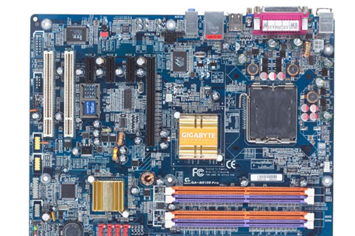 技嘉GA-8I915G-D 技嘉GA-8I915G-D