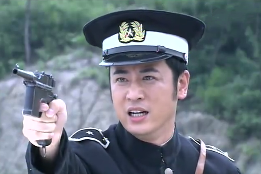 宋安平(電視劇《流淚的新娘》中的反派角色) 宋安平(電視劇《流淚的新娘》中的反派角色)