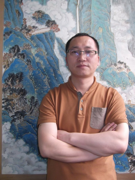 魏琳琳(甘肅省人大代表、寧縣美術家協會主席) 魏琳琳(甘肅省人大代表、寧縣美術家協會主席)
