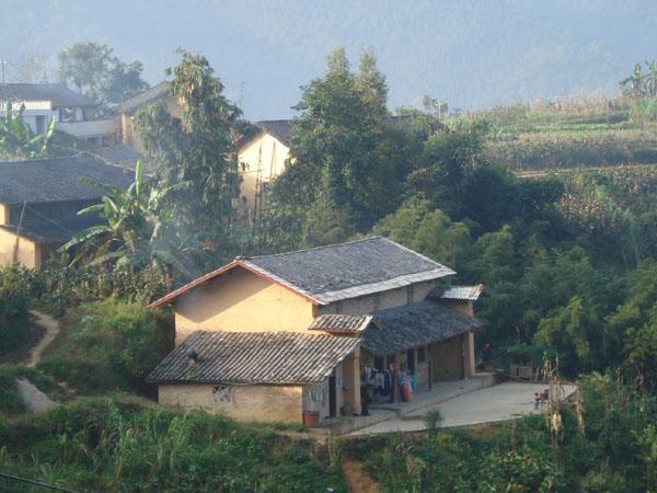 柏家梁子村 柏家梁子村