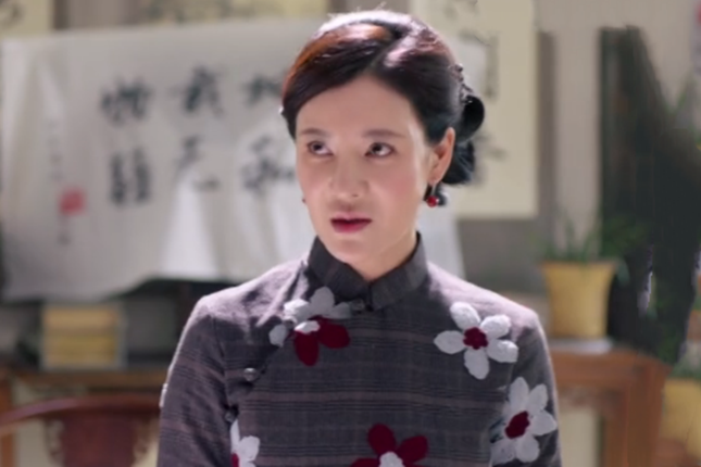 何美芳(《新猛龍過江》中的虛構角色) 何美芳(《新猛龍過江》中的虛構角色)