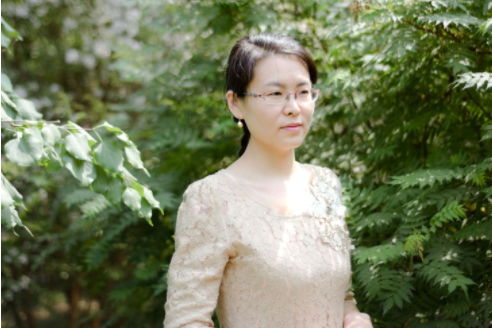 安靜(中央民族大學副教授) 安靜(中央民族大學副教授)