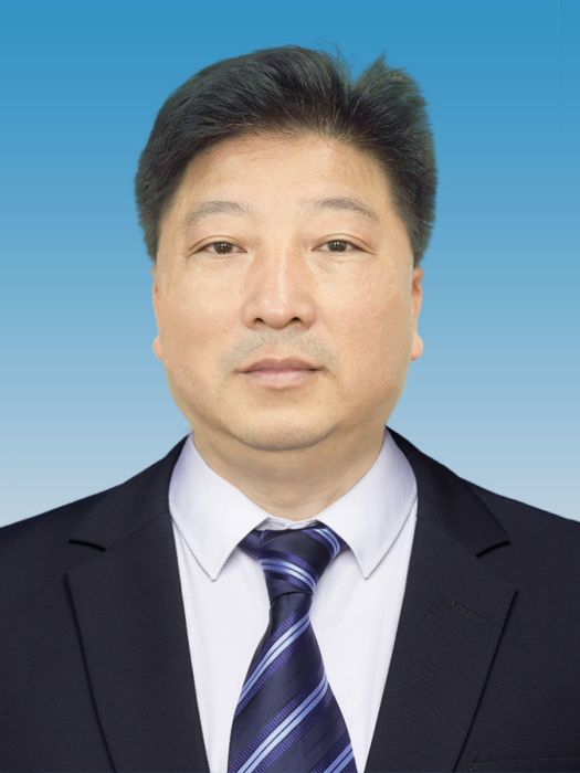 李劍(湖南省古丈縣人民政府副縣長、縣公安局黨組書記、局長) 李劍(湖南省古丈縣人民政府副縣長、縣公安局黨組書記、局長)