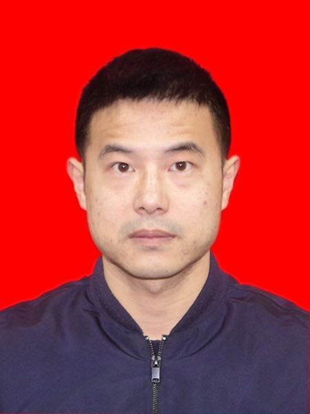 杜剛(長沙市雨花區征地服務中心副主任) 杜剛(長沙市雨花區征地服務中心副主任)