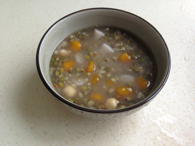 芋圓綠豆湯消暑利器