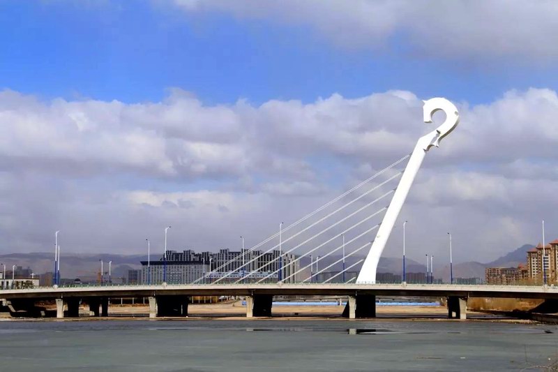 呼和浩特市敕勒川大橋