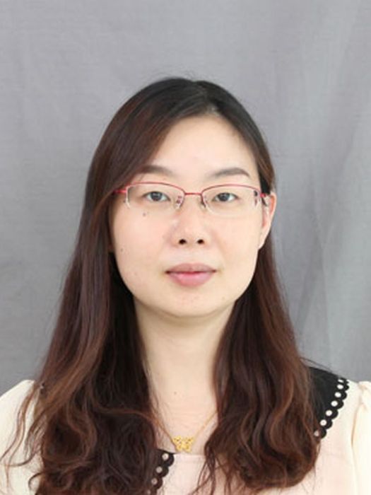 鮑容容 鮑容容