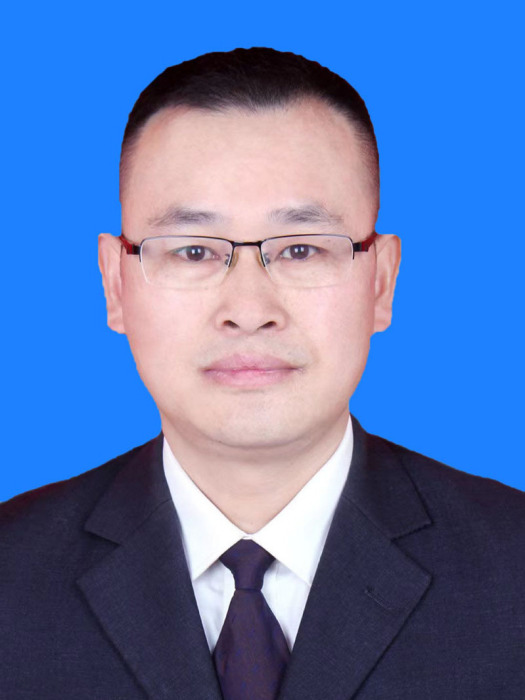 劉君(湖南省張家界市武陵源區文化旅遊廣電體育局黨組副書記、副局長、機關黨支部書記) 劉君(湖南省張家界市武陵源區文化旅遊廣電體育局黨組副書記、副局長、機關黨支部書記)