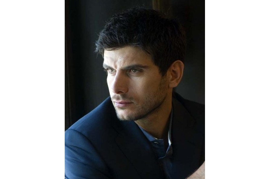 Manos Gavras Manos Gavras