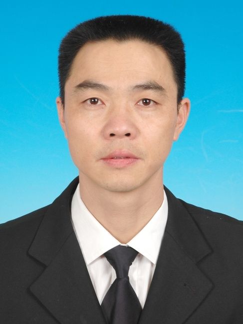 周建林(浙江省溫州市龍灣區發展和改革局黨組成員、副局長)