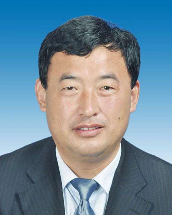 田冠泉 田冠泉