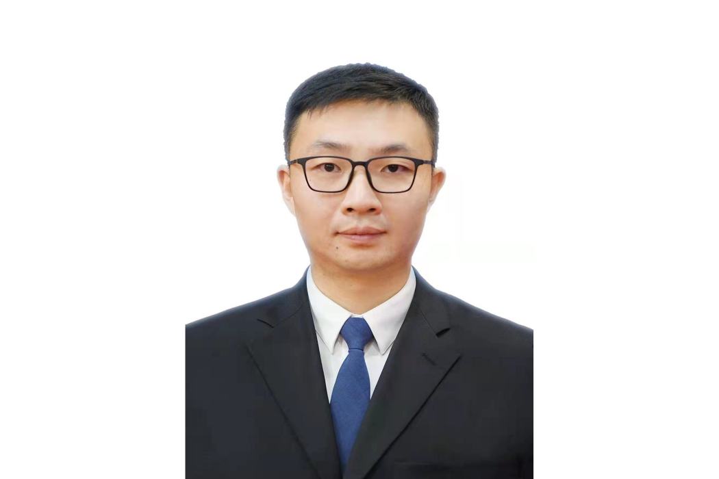 李博(貴州省貴陽市花溪區人民政府副區長) 李博(貴州省貴陽市花溪區人民政府副區長)
