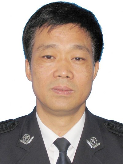 柳新群 柳新群