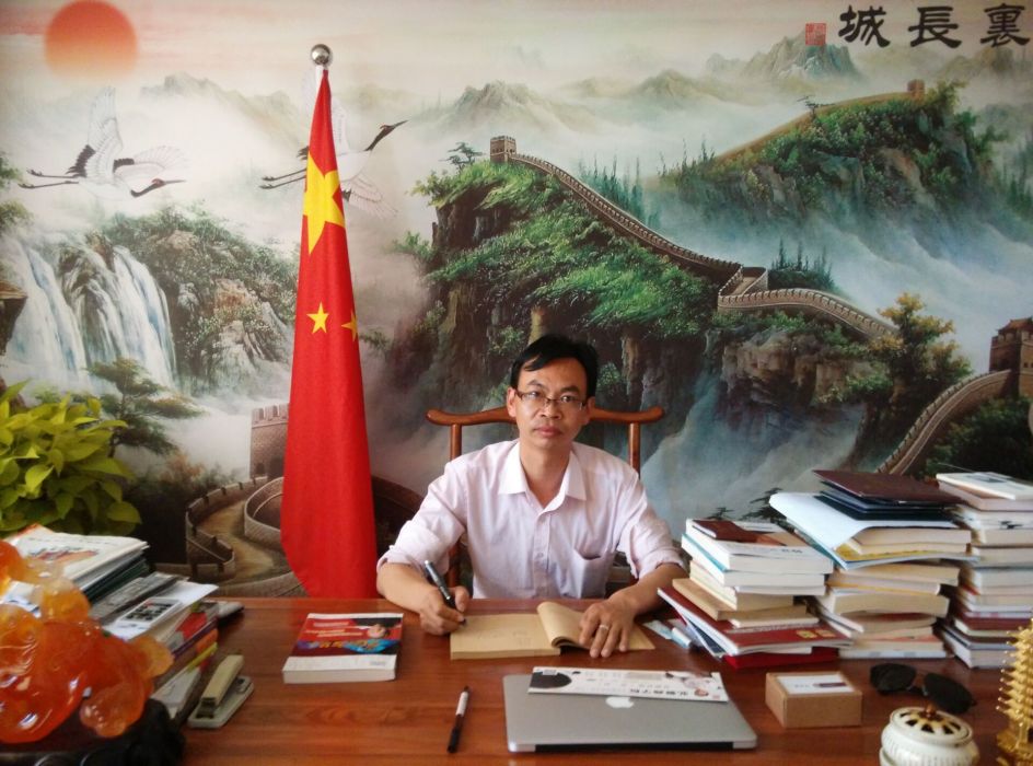 賈世劼 賈世劼