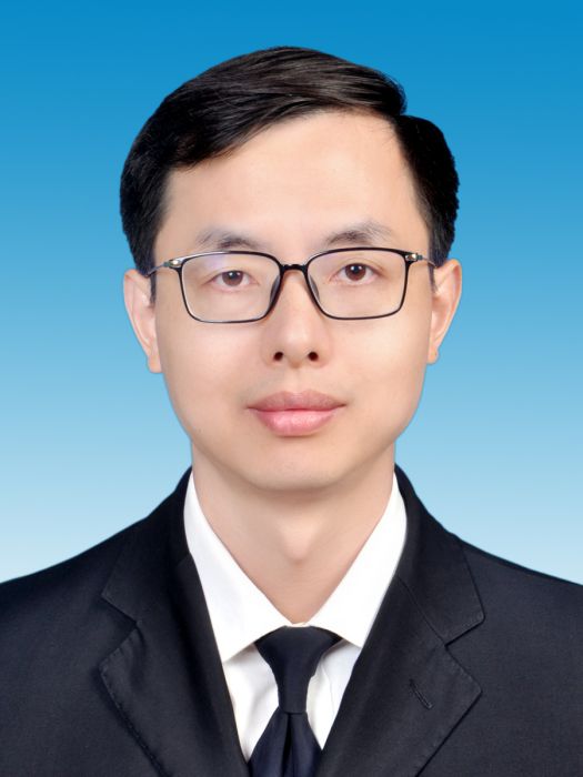李鐵(貴州省黔西南州委常委、州政府副州長、黨組成員) 李鐵(貴州省黔西南州委常委、州政府副州長、黨組成員)