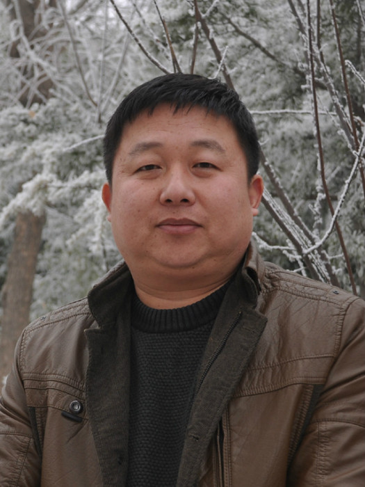 張瑞東(畫家) 張瑞東(畫家)